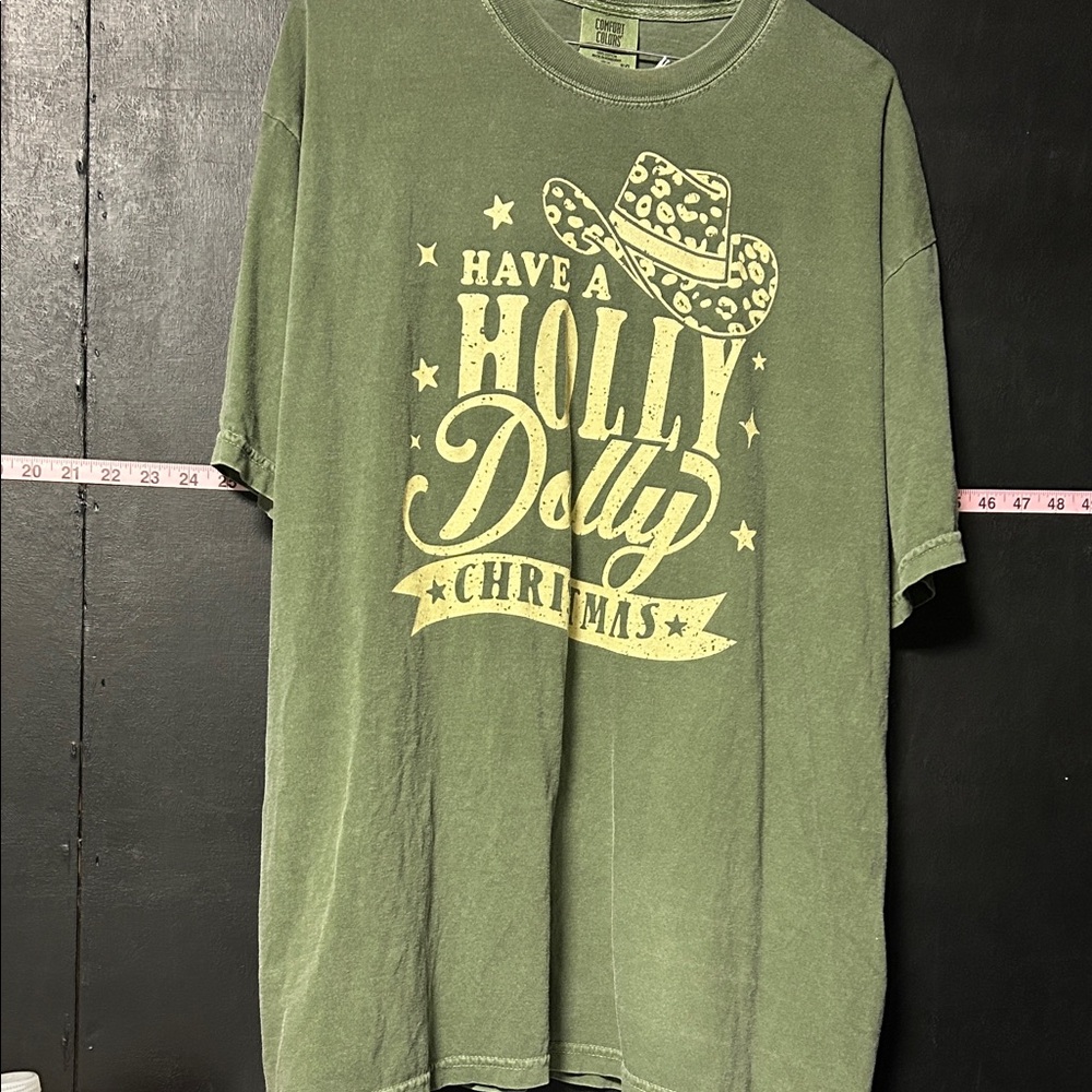 Holly Dolly Christmas